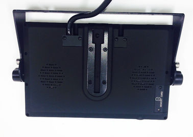 ラック マウント10のインチHD車TFT LCDのクォード映像が付いている機内モニターの表示