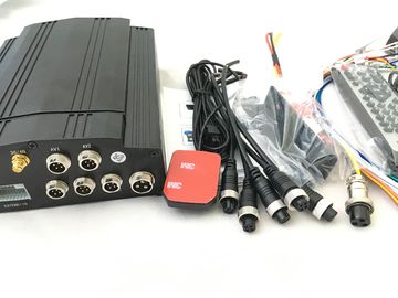 4G 4チャネルGPS 2テラHDDの貯蔵を用いるビデオ車のdvrシステム4台のカメラRS232 MDVR