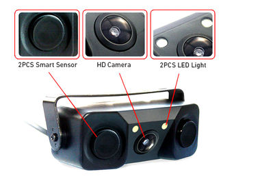 普遍的な車によって隠されるカメラ、2駐車のレーダー センサーが付いている夜間視界の逆のカメラ