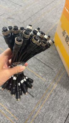 航空アダプター ケーブルは男性2台のカメラのための6つのPinのメス コネクタに4つのPinの二倍になります